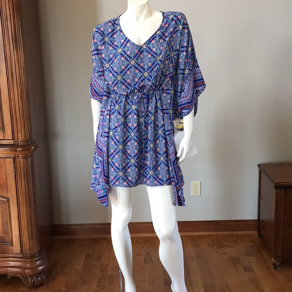 New w/ tag "Be You Be Free"Dress w/drawstring SZ S
